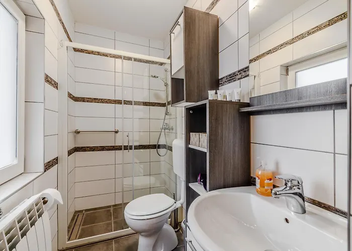 アパート Hosnar *